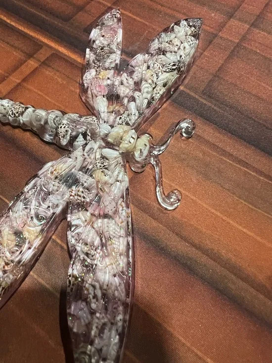 Handmade Resin Dragonfly Figurine in Pink and Cream - Picture 3 of 4